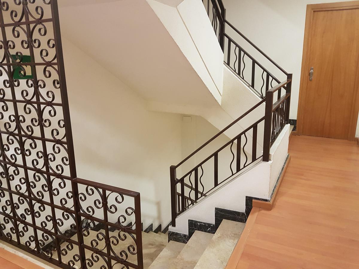 Hotel Mayna Бенидорм Экстерьер фото